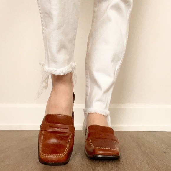 Vintage Shoes - Vintage Brown Leather Slip on Square Toe Loafers